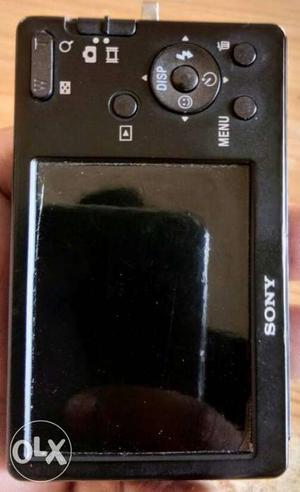 Sony cyber shot 12.1 mega pixels with 4gb sd card