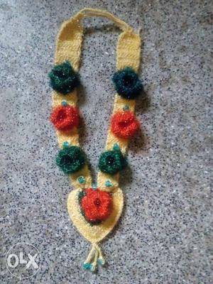 Yellow,green And Red Knit Necklace