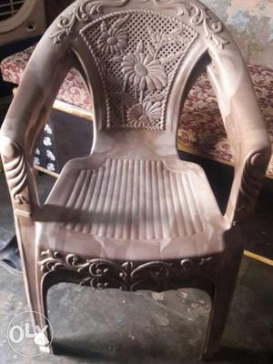 1 & halfyear old 2 chair in goodcondition