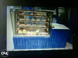 Display freezer for immediate sale. Ideal for