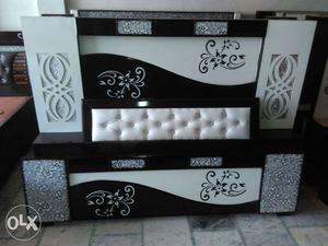Double bed 6*6 new brand with box