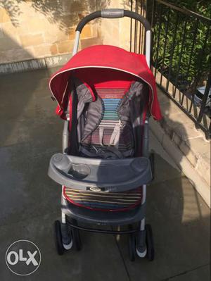 Graco baby stroller in great condition.