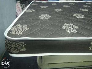 Mattresses comes with 12yrs warranty 6inches king