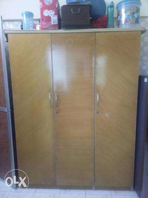 3 Door Wardrobe for Urgent sale in just Rs. Nego.