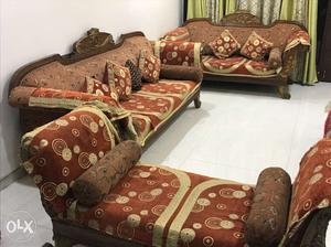 7 Seater Sofa in Real Good Condition
