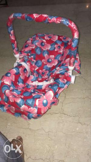 Baby bouncer hardly used
