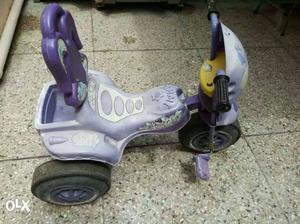 Baby tricycle selling cheap at rs 600