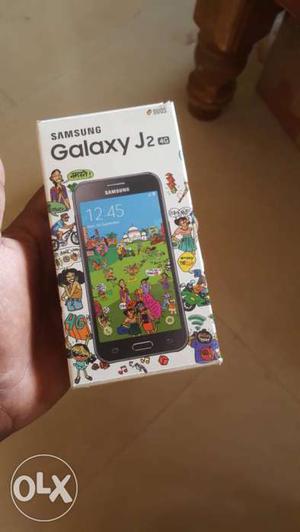 Brand new samsung j2 4G VOLTE gold mobile