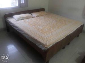 Double bed without storage. Almost new.