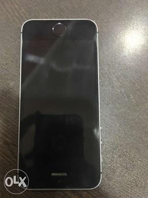 Iphone 5s space grey 16gb 4months warranty left