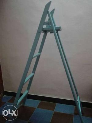 Mettel ladder 4 feet heavy