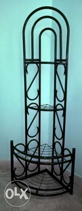 One pair wrought iron Corner (Rs /- each),