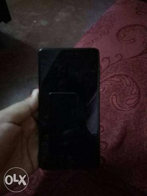 Only 40 days used phone & in very good condition