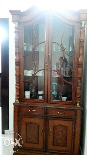 Sagwan wood crockery cabinet