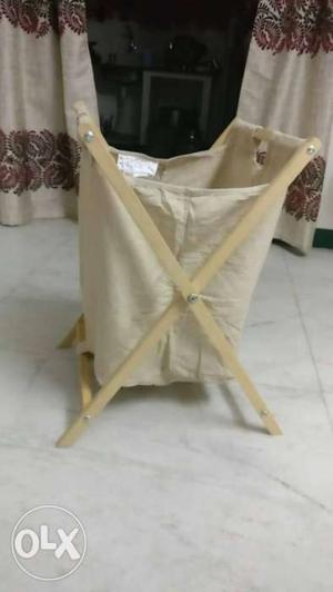 Wooden Laundry Basket. (Brand New)
