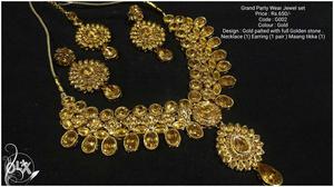 Embellish Yellow Rhinestone Necklace And Pair Of Earrings