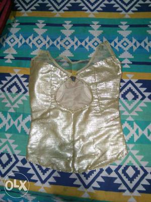 Lehnga choli 1 time used. superior quality cloth