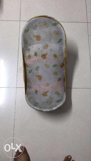 Mee Mee baby bather- hardly used - market price