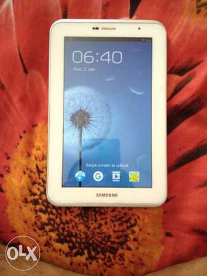 Samsung galaxy tab-2 good condition charger and