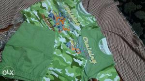 Toddler's Green And Yellow Clothes