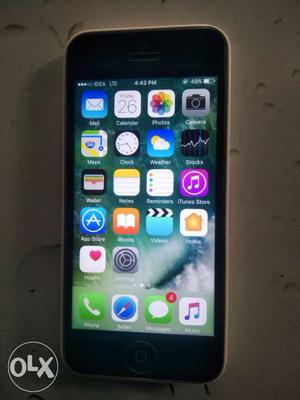 IPhone 5c 16 gb very good condition out of