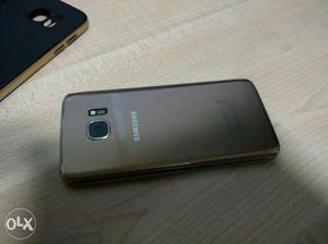 Samsung Galaxy s7 for sale..1 year old..only