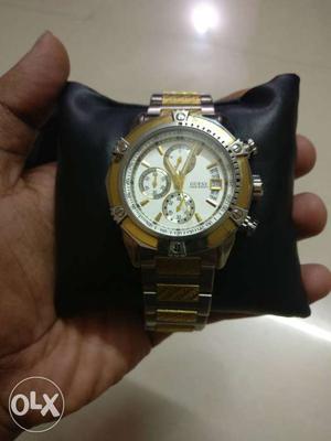 1 year old Guess WaterPro watch in good condition