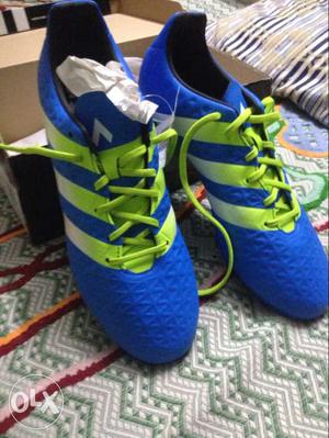 Adidas ace football shoes UK 10 size
