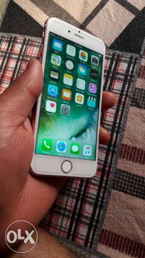 Apple iPhone 6s plus rose gold 64GB this phone is