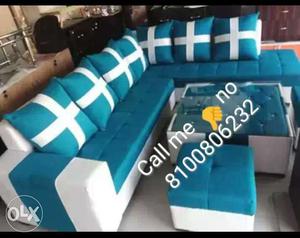 Blue-and-white Fabric Sofa Set Screenshot