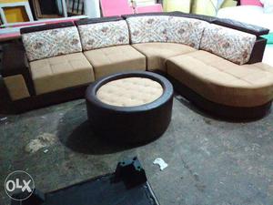 Brand new sofa set very reasonable price we have