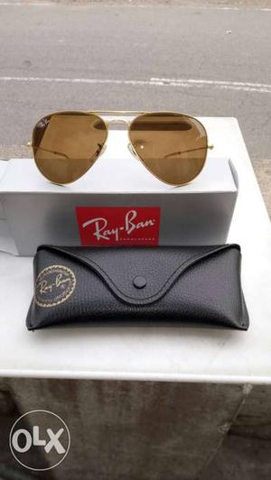Brown Frame Ray-Ban Aviator On Box With Case