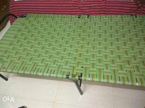 Folding cot in good condition, size 3X6
