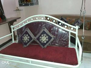 Heavy metal swing 3 seater With soft cushnig both Hardly