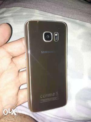 I want to sell samsung s7 gold 10 months old all