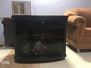 Rotating TV stand
