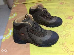Timberland hiking shoe with safety plate in the