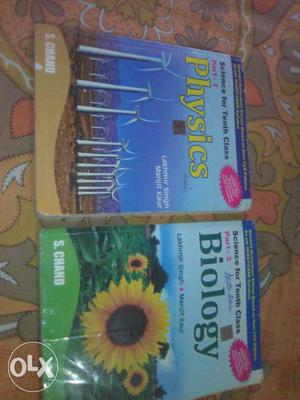 Both books of price 450 combine rate in 300 rs