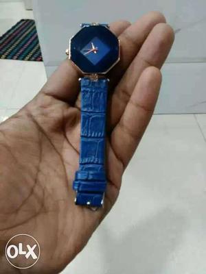 New stylish blue watch for girls