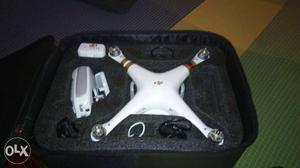 Phantom pro white drone with remote and carry bag