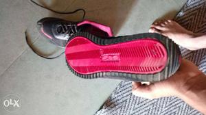 Spark shoes very good condition 5 days use only
