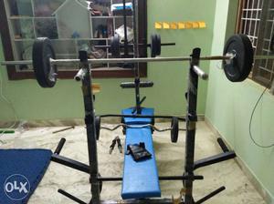 This 20 in 1 gym set with 50 kg weights including