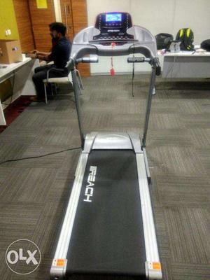 Treadmill help you create a personalized workout routine at