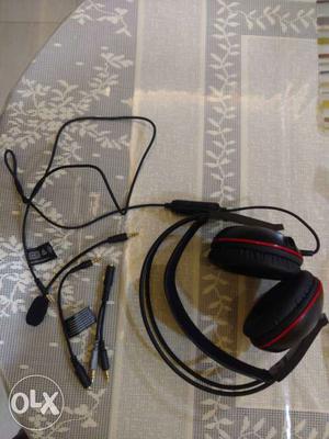 ASUS Cerberus HQ over ears headphones with Mic