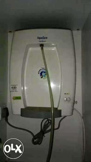 Aqua sure UV water purifier in working condition