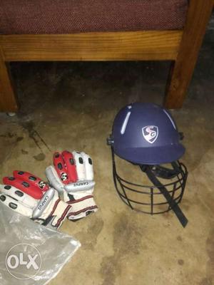 SG helmet and gloves