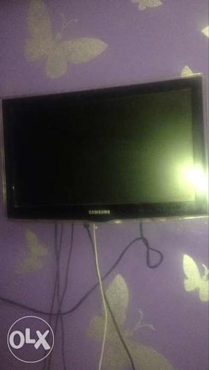 Samsung 22inch  hd tv mint condition no scratvh mint