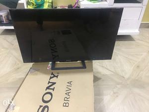 Sony Bravia 32" led tv in mint condition for sale