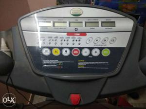 Treadmill in Excellent condition. Almost brand