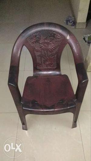 1 chair in good condition 8 months old